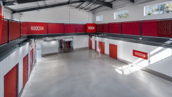 Louer un box de stockage pour sécuriser vos affaires en Dordogne